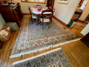 100% Wool Blue Rug- 9ft x 11ft