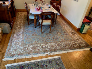 100% Wool Blue Rug- 9ft x 11ft