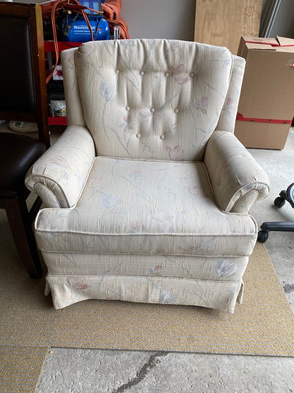 Kroehler sales swivel chair