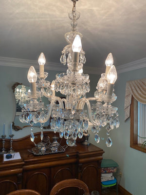 8 Light Crystal Chandelier