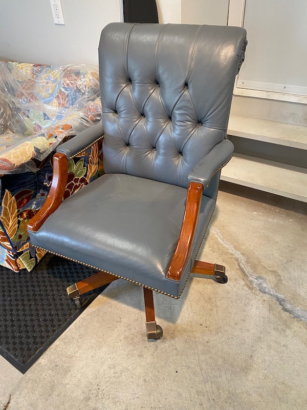 Steelcase Executive Leather Office Chair