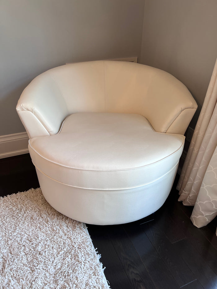White 'Sofa by Fancy' Leather Cuddler Chair