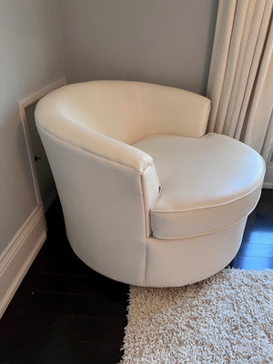 White 'Sofa by Fancy' Leather Cuddler Chair
