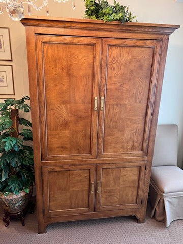 Henredon on sale furniture armoire