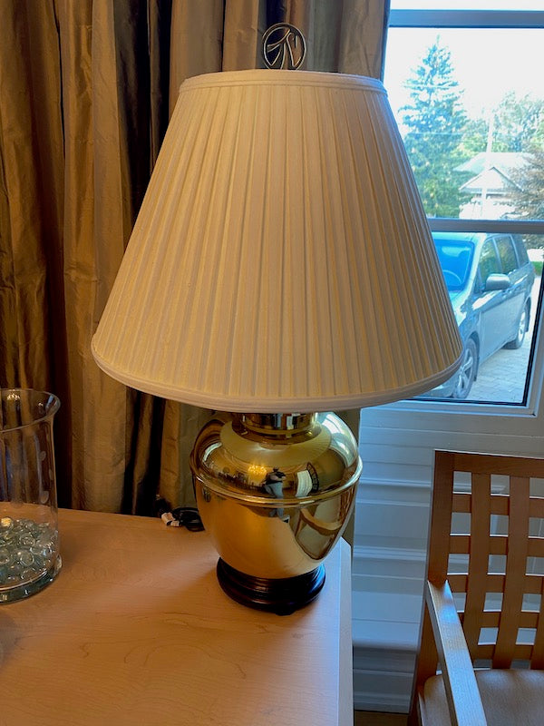 Vintage Brass Micheline Table Lamp – Sell My Stuff Canada - Canada's  Content and Estate Sale Specialists