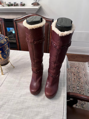 Women's UGG Savanna Shearling Lined Leather Boots- Size 8