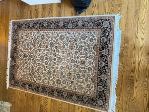 100% Wool Persian Rug- 4ft x 6ft
