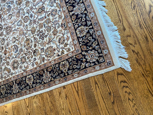 100% Wool Persian Rug- 4ft x 6ft