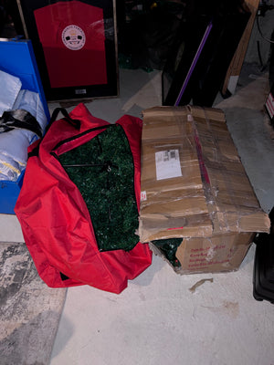2 Christmas Trees Lot