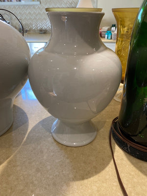 2 Global Views Williamsburg Vases