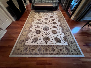 'Imperial Carpet & Home' Provence 100% Wool Rug- 8ft x 11ft (Retail $3,157)