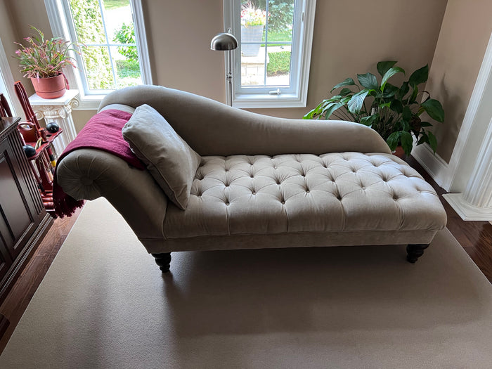 Beige Upholstered Tufted Fainting Couch