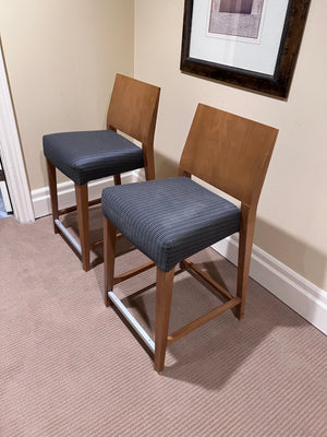 2 Counter Stools