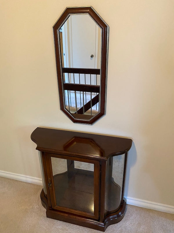 Small Cabinet + Mirror Lot