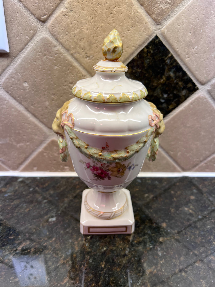 Royal Berlin KPM Porcelain Footed Lion Handle Covered Urn or Vase 8 3/4"