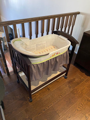 Summer Infant Fox & Friends Classic Comfort Wood Bassinet