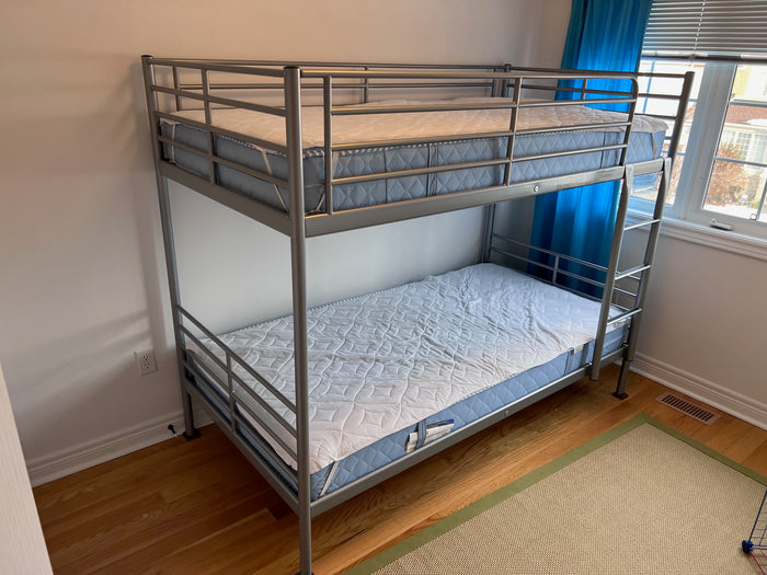 IKEA Svarta Twin Bunk Bed (mattresses included)
