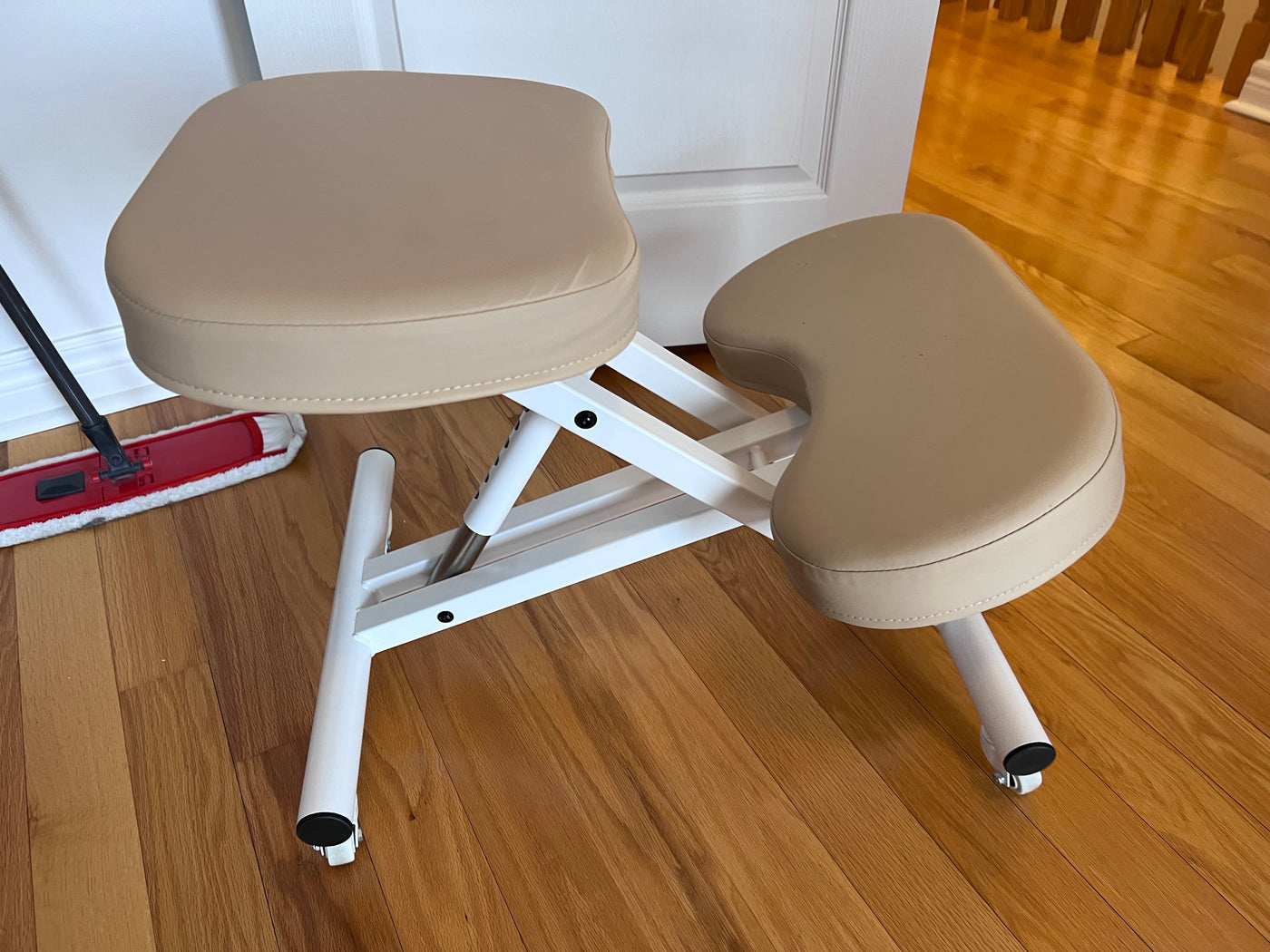 Massage Kneeling Chair Sell My Stuff Canada Canada's Content and