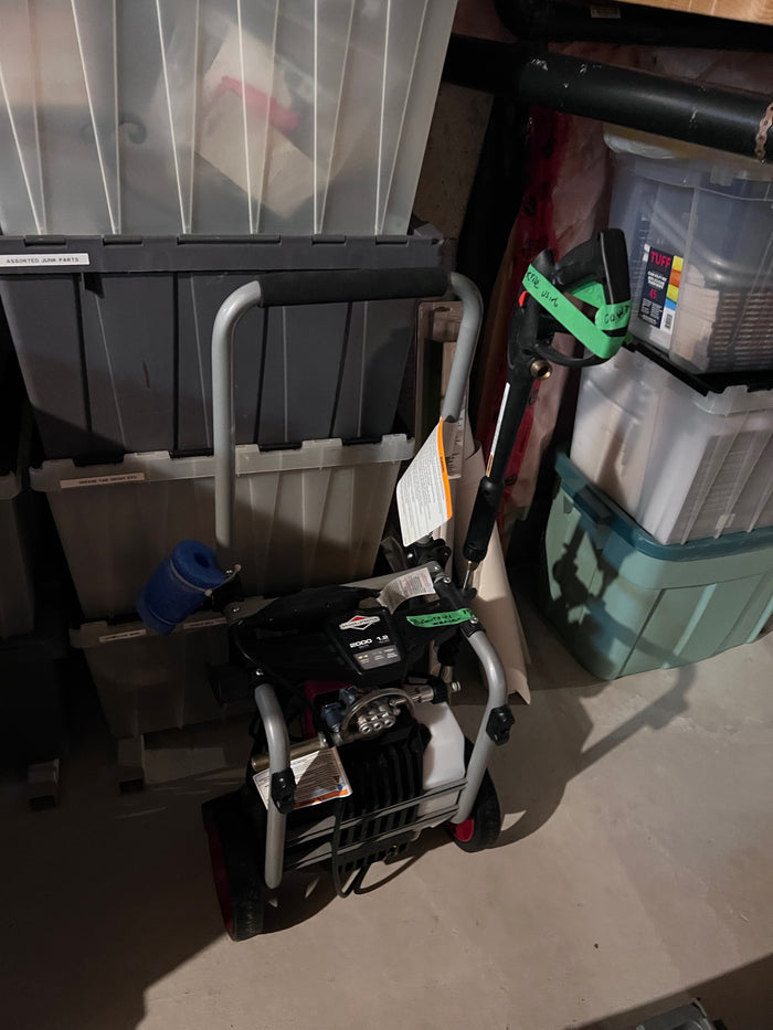 Briggs & Stratton 2000 PSI Power Washer
