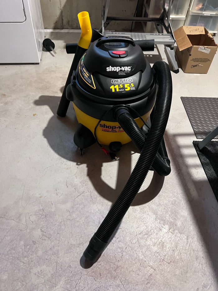 Shop Vac ULTRA Pump Vac 11.5 Gallons (LIKE NEW)
