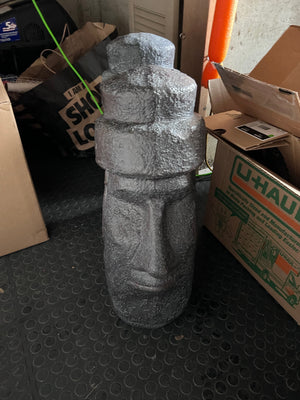 Garden Statue (*2 Available)