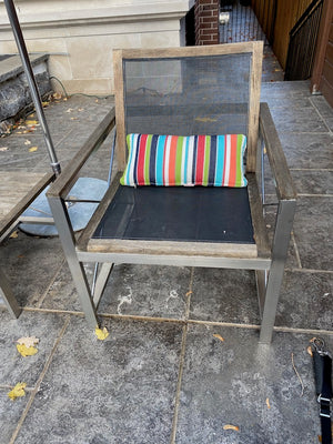 2 Outdoor Kingsley Bate 'Ibiza' Teak Club Chairs + Side Table