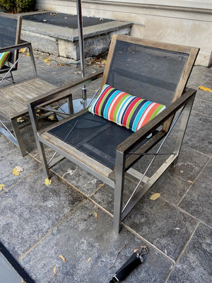 2 Outdoor Kingsley Bate 'Ibiza' Teak Club Chairs + Side Table