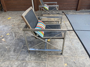 2 Outdoor Kingsley Bate 'Ibiza' Teak Club Chairs + Side Table