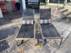 2 Outdoor Kingsley Bate 'Ibiza' Teak Chaise Lounge Chairs