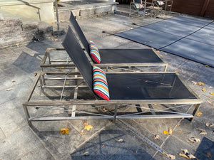 2 Outdoor Kingsley Bate 'Ibiza' Teak Chaise Lounge Chairs