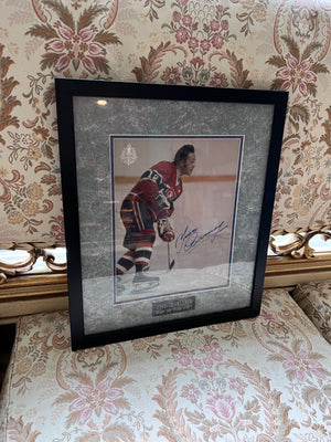 Yvan Cournoyer Signed Hall of Fame 1982 Frame
