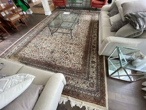 100% Wool Persian Rug- 14ft x 9ft
