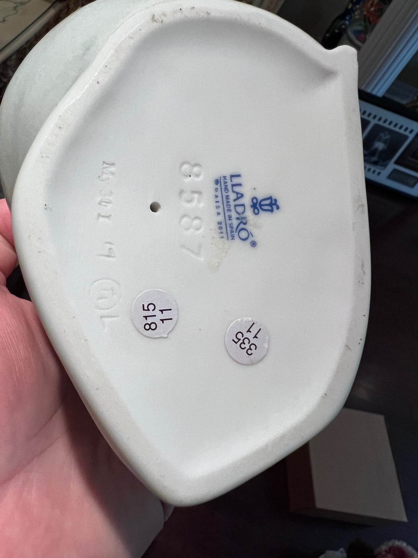 Lladro Figurine 8587 Sell My Stuff Canada Canada's Content and