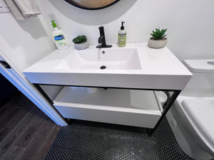 39" Vanity with P-Trap- Single Sink- White and Black Metal (*Retail $805.50)