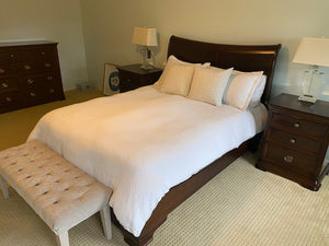 "Mobilier Furniture" Queen Bed Frame