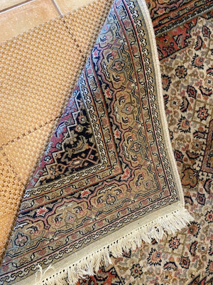 100% Wool Persian Rug- 6ft x 4ft