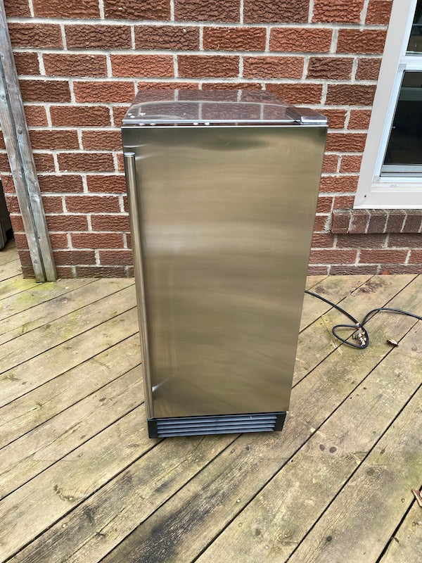 Jackson Grills 15" STAINLESS STEEL OUTDOOR REFRIGERATOR