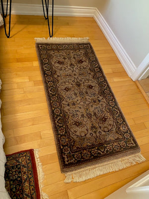 ELTE 100% Wool Rug, Handmade in India-  4.5ft x 2ft