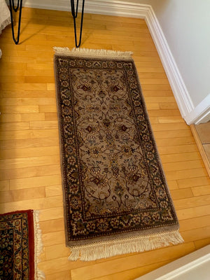 ELTE 100% Wool Rug, Handmade in India-  4.5ft x 2ft
