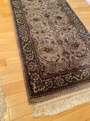 ELTE 100% Wool Rug, Handmade in India-  4.5ft x 2ft