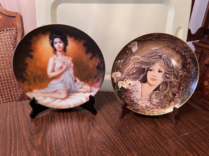 Classical American Beauties "Dawn" by Vincent From & Kaiser "Romantic Portraits-Lilie" by Gerda Neubacher Collector Plates