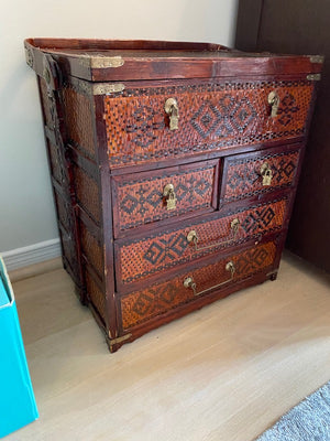 Unique Oriental Style Storage Box