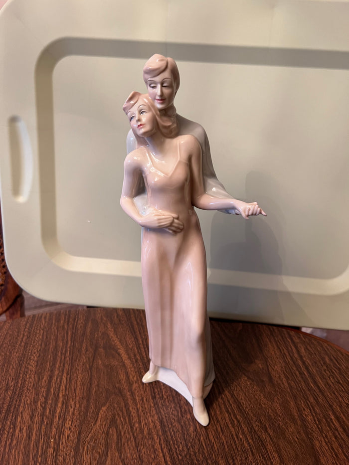 Reflections by Royal Doulton Bolero HN 3076 Figurine