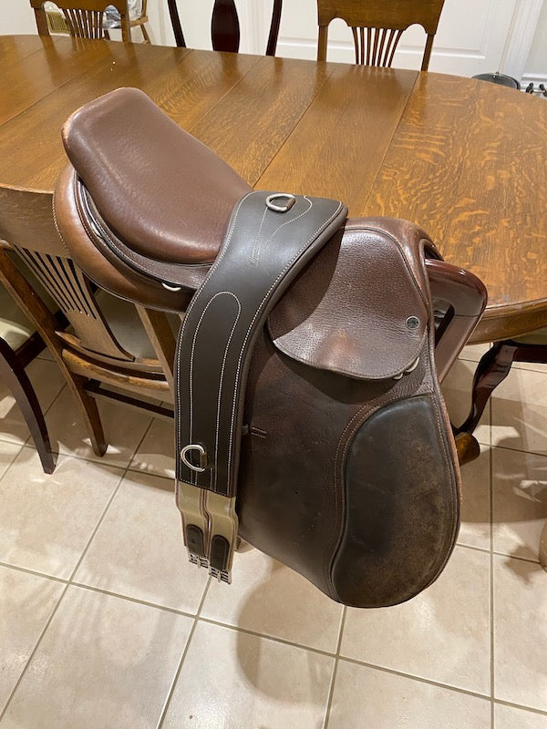 Prix des Nations Crosby Saddle