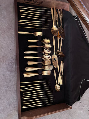 Rogers Cutlery Co. 'Spring Garden' Gold Stainless Flatware Set