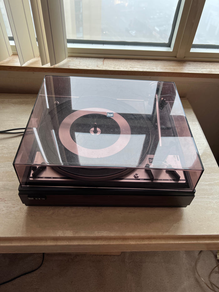 Dual CS 16 Turntable