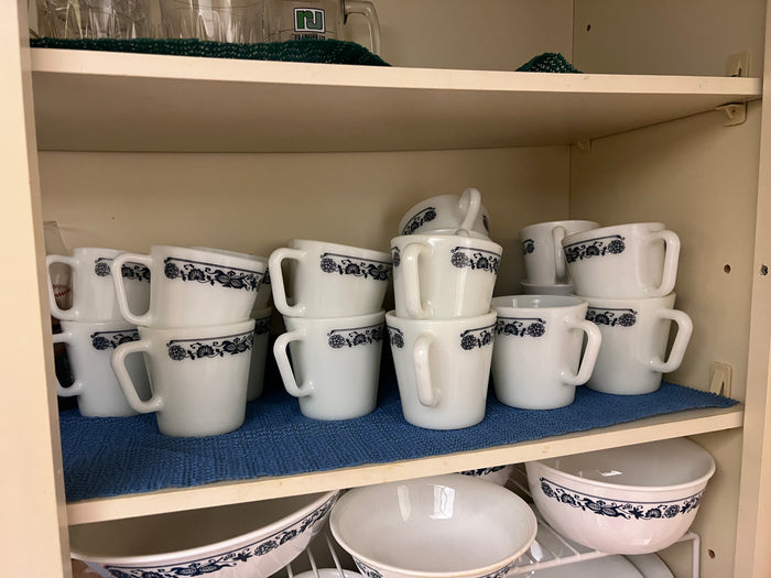 Vintage Pyrex Mug Lot