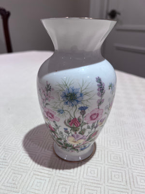 Aynsley Wild Tudor Vase
