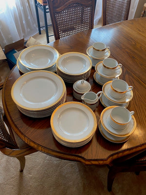 Epoch Collection- Victoria Gold Dinnerware Set