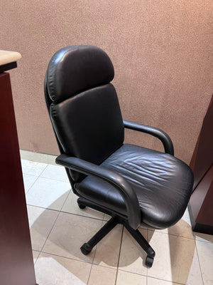 'KP Seating' Black Leather Office Chair